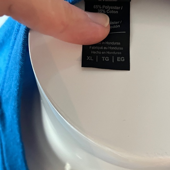 HOST PICK 6/28 🎉:  Rare Faith No More Crew Shirt 2020 - Picture 7 of 12